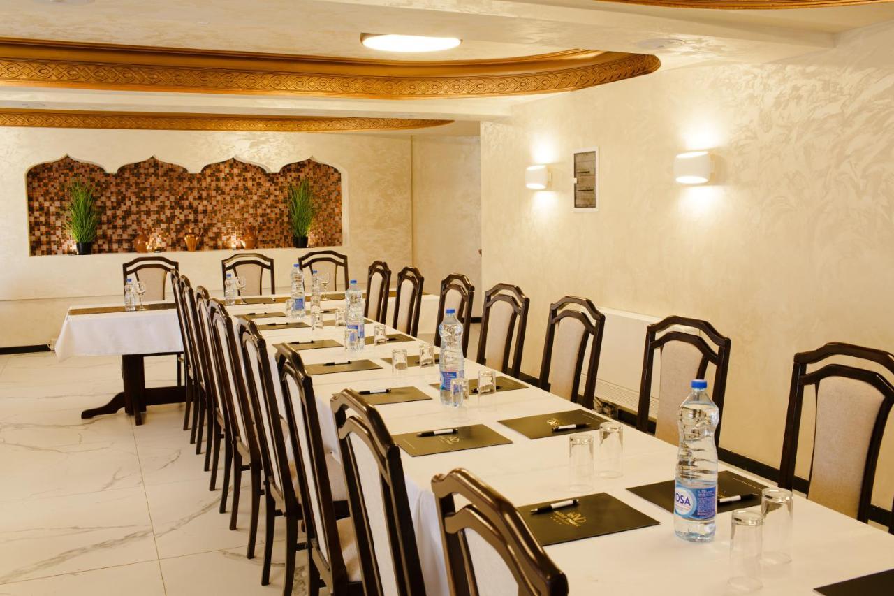 Hotel Vrbak Nd Novi Pazar Ngoại thất bức ảnh