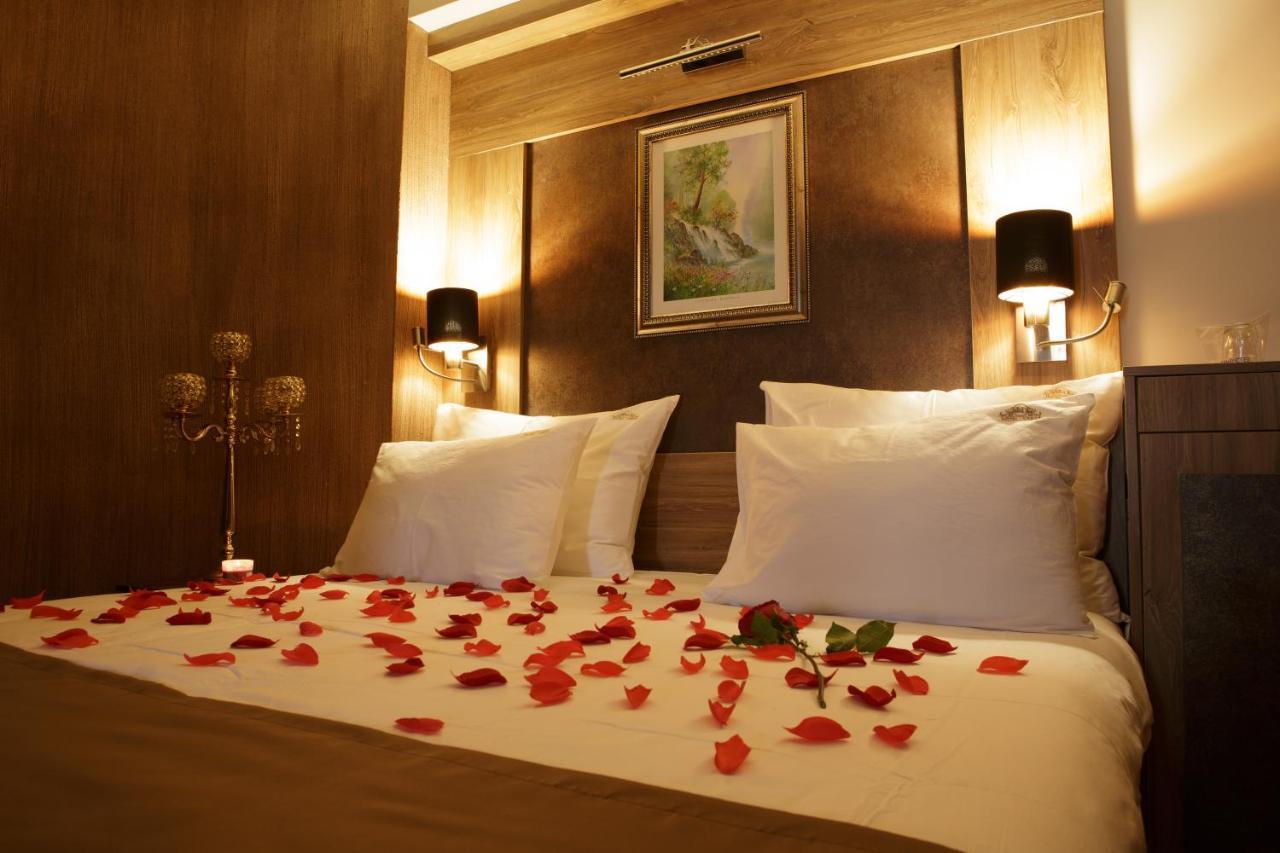 Hotel Vrbak Nd Novi Pazar Ngoại thất bức ảnh