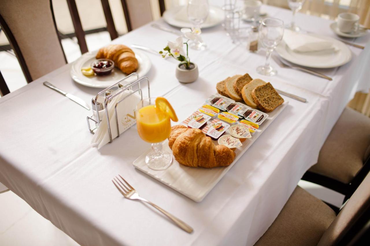 Hotel Vrbak Nd Novi Pazar Ngoại thất bức ảnh