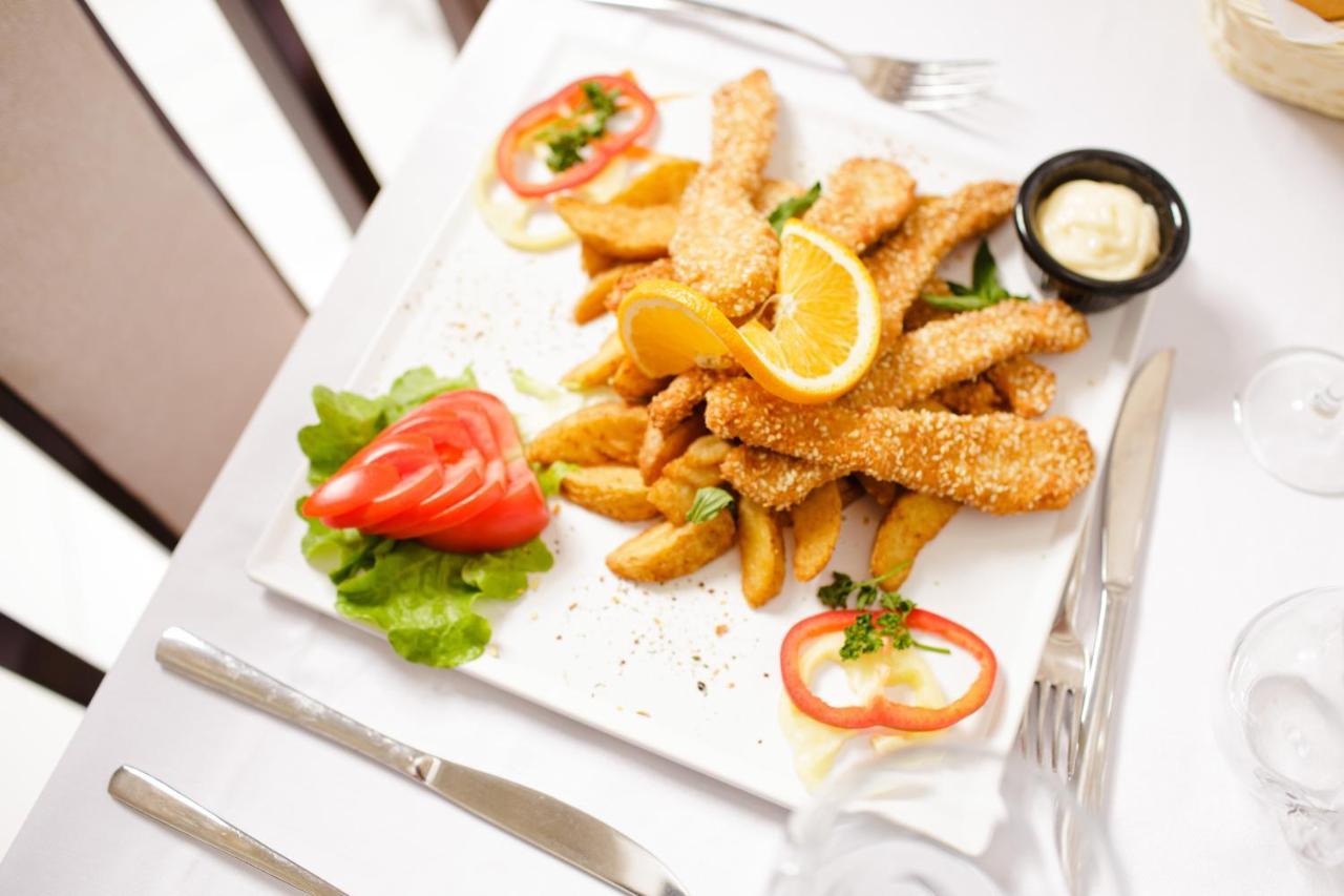 Hotel Vrbak Nd Novi Pazar Ngoại thất bức ảnh