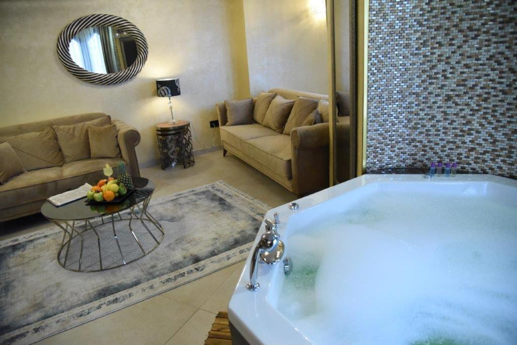 Hotel Vrbak Nd Novi Pazar Ngoại thất bức ảnh